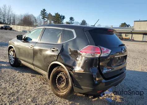 2016 Nissan Rogue S z USA, uszkodzony, nr VIN KNMAT2MV4GP695856